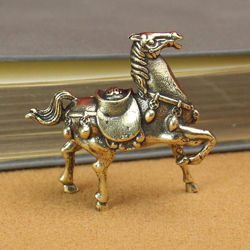 Brass War Horse Small Ornament - Home Decor Enthusiast recension och pris